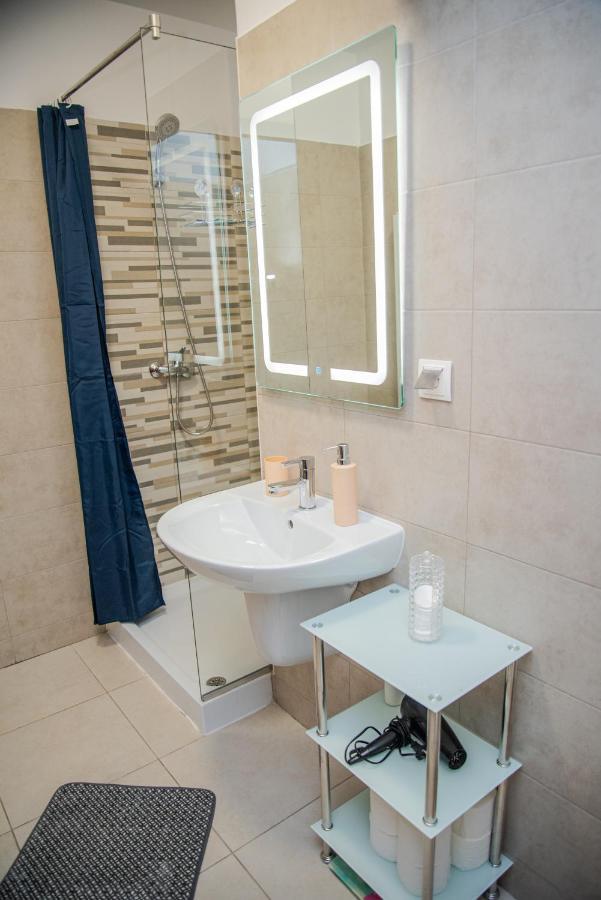 Gavas Apartments Viva City Cluj-Napoca Esterno foto